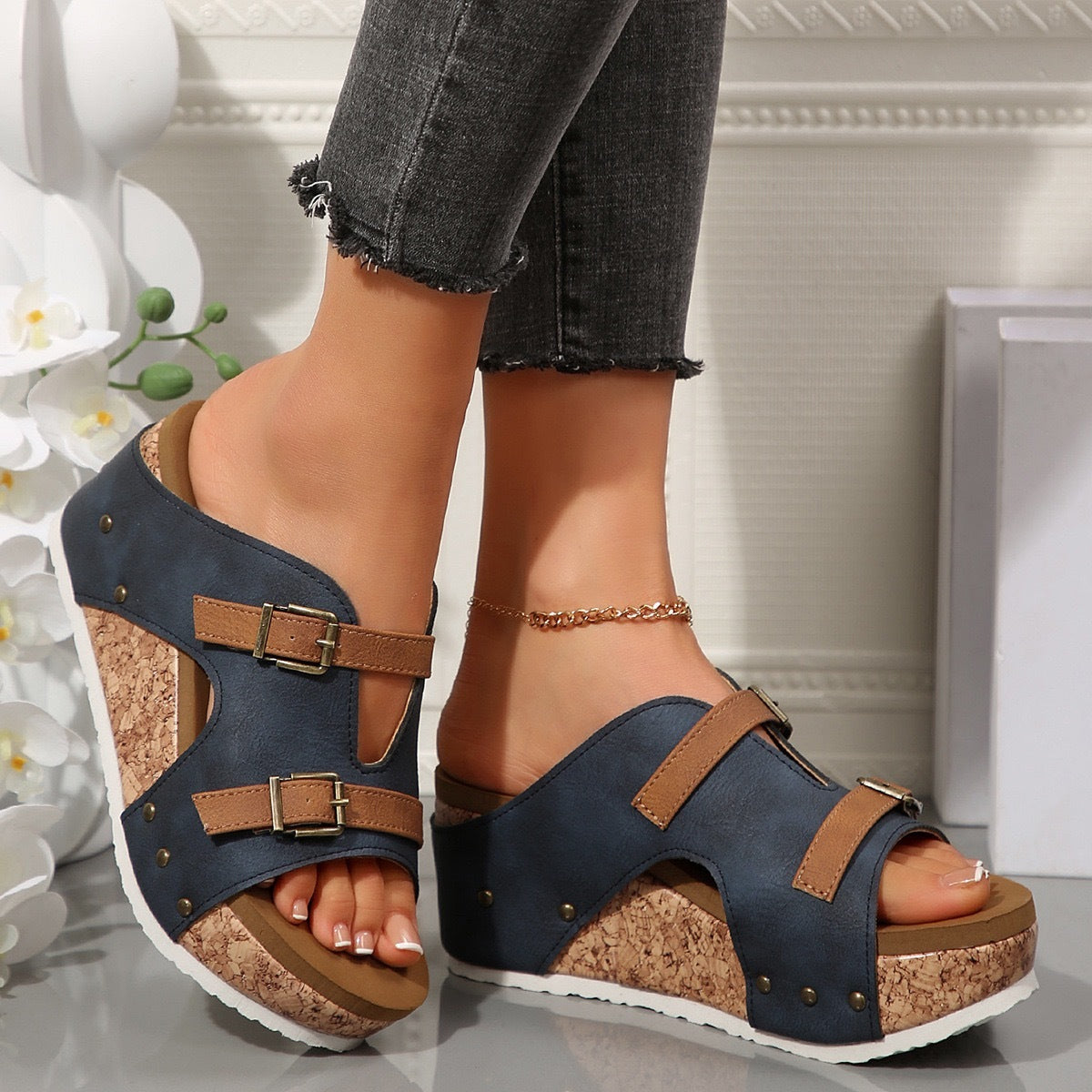Pantoufles Romaines Confortables.